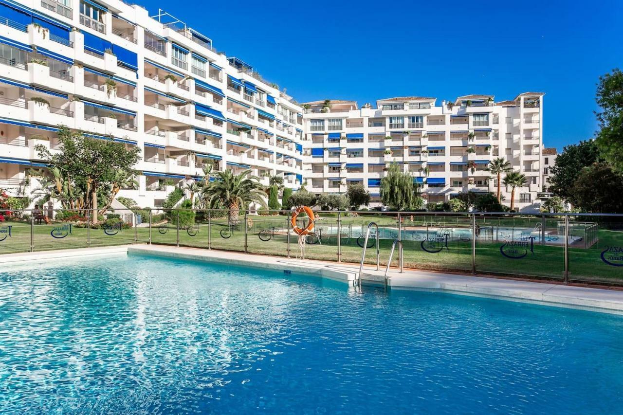 By Riva - Incredible, Stylish 2 Bedroom Apt In Puerto Banus Gardens Marbella Exterior photo